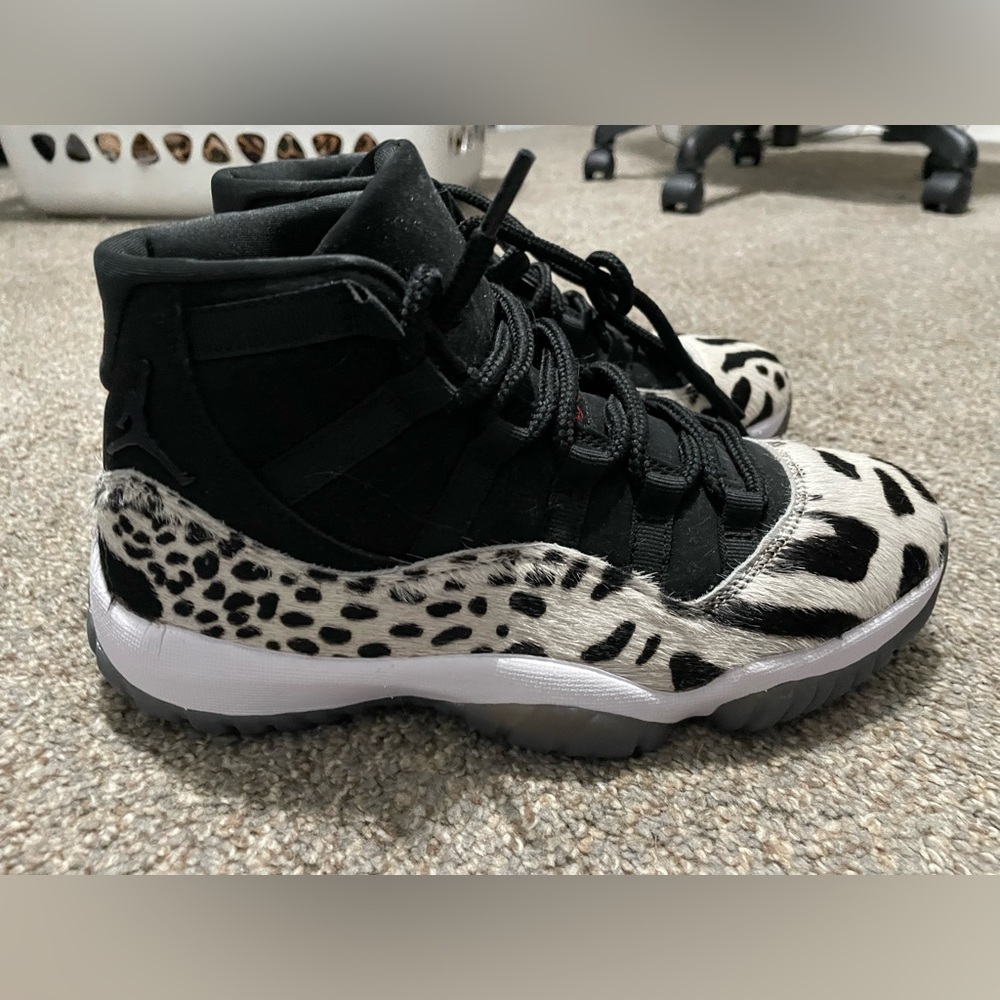 Woman’s Air Jordan 11 Retro Animal Instinct size 8.5 Like New